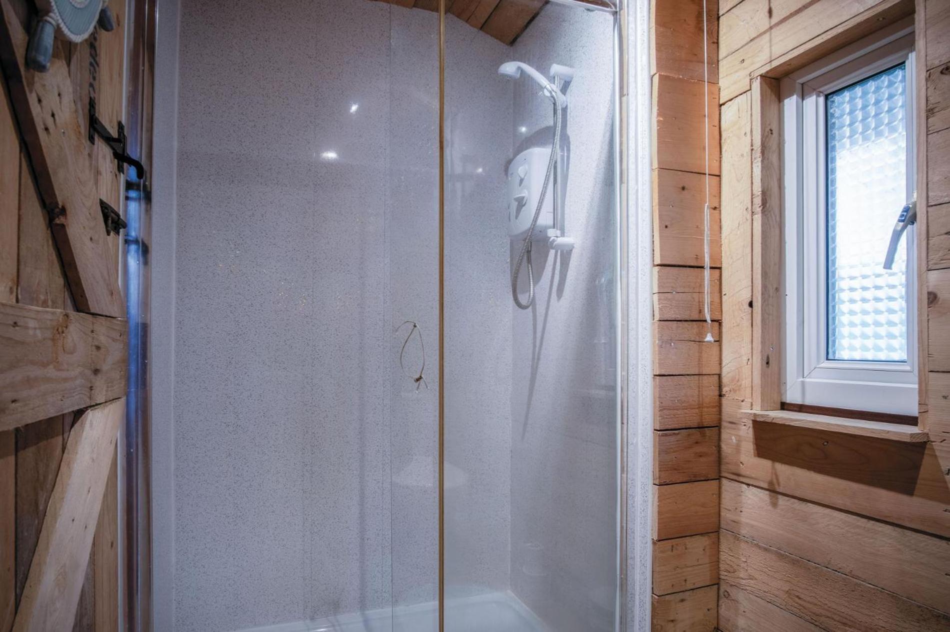 The Hygge Hut - 1 Bed - Freshwest Retreat Apartment